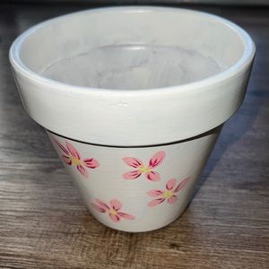 Hand painted 6-inch Pot